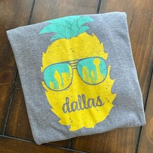 Bullzerk Dallas pineapple tshirt